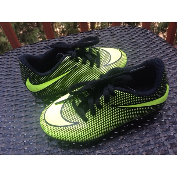 Nike Other - // Nike Kids' Soccer Cleats //